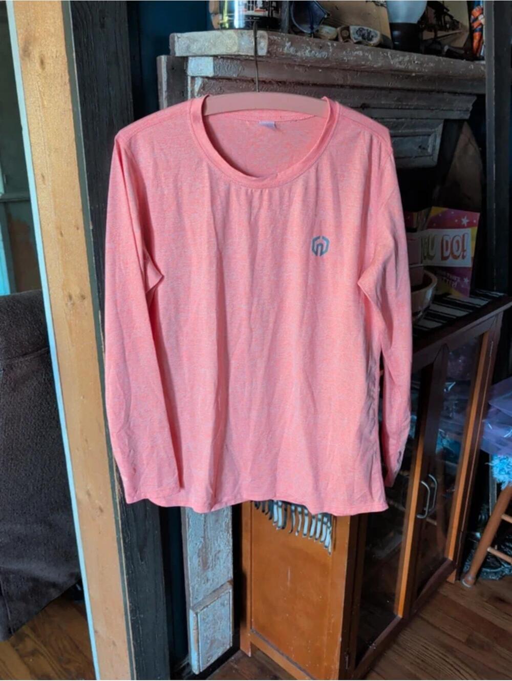 Peach workout top sz L